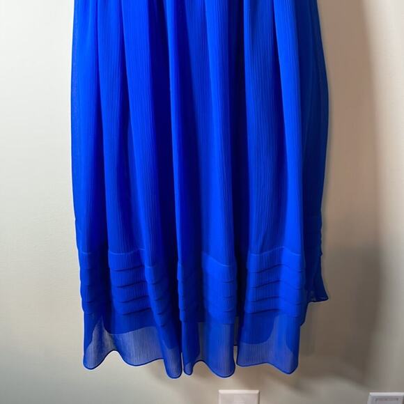 David’s Bridal Bright Blue Short Strapless Pleated Dress Size 4 - Picture 3 of 9